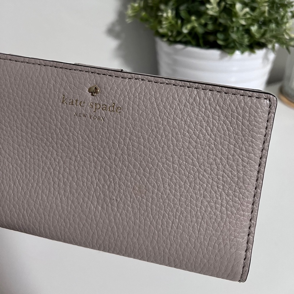 Kate Spade Slim Bi-Fold Wallet